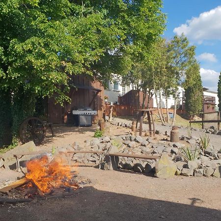 Besondere Ferienwohnung Spirit Auf Idyllischem Reiterhof Nahe Burg Eltz Münstermaifeld Extérieur photo